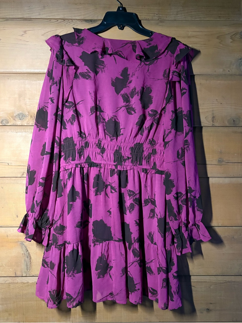 entro Magenta Floral Mini Dress- Size Large - Picture 4 of 9